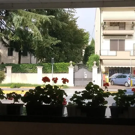 Hotel Raffaello Venice