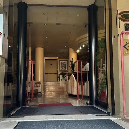 Raffaello Hotel 3*
